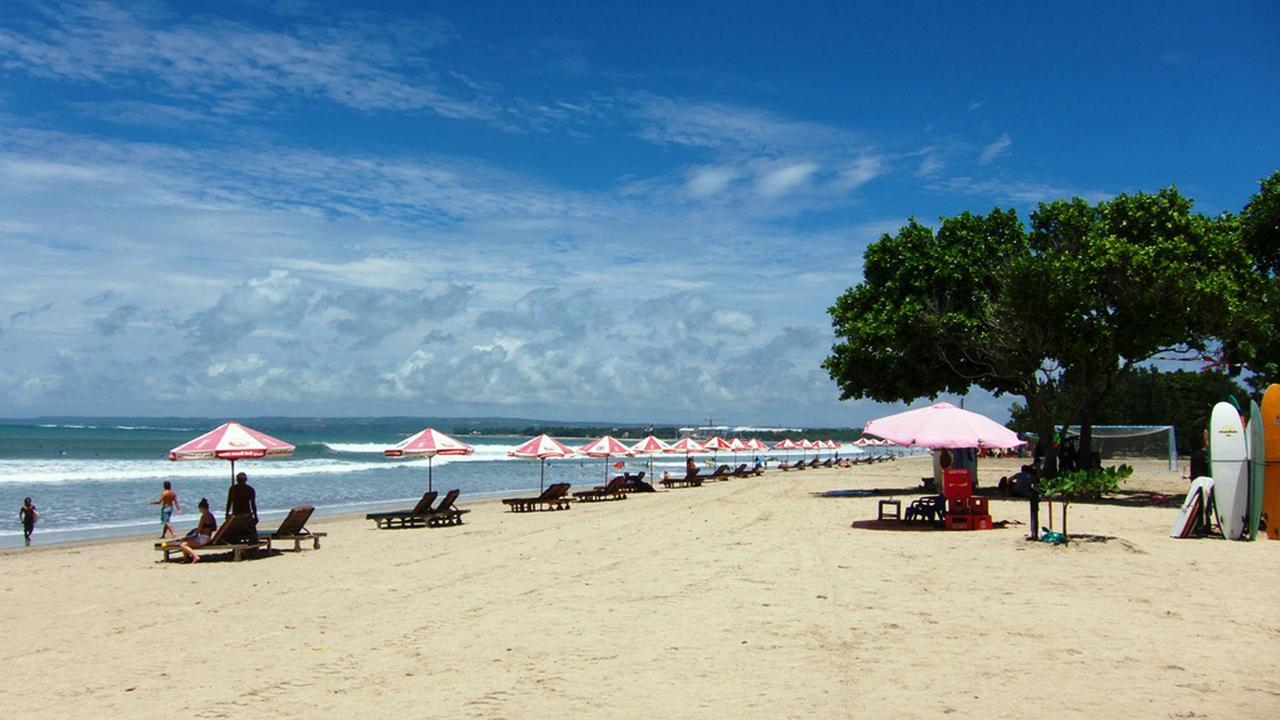 Hana Kuta Beach Hotel Exterior foto