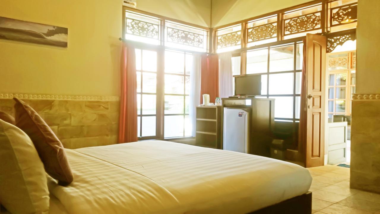 Hana Kuta Beach Hotel Exterior foto