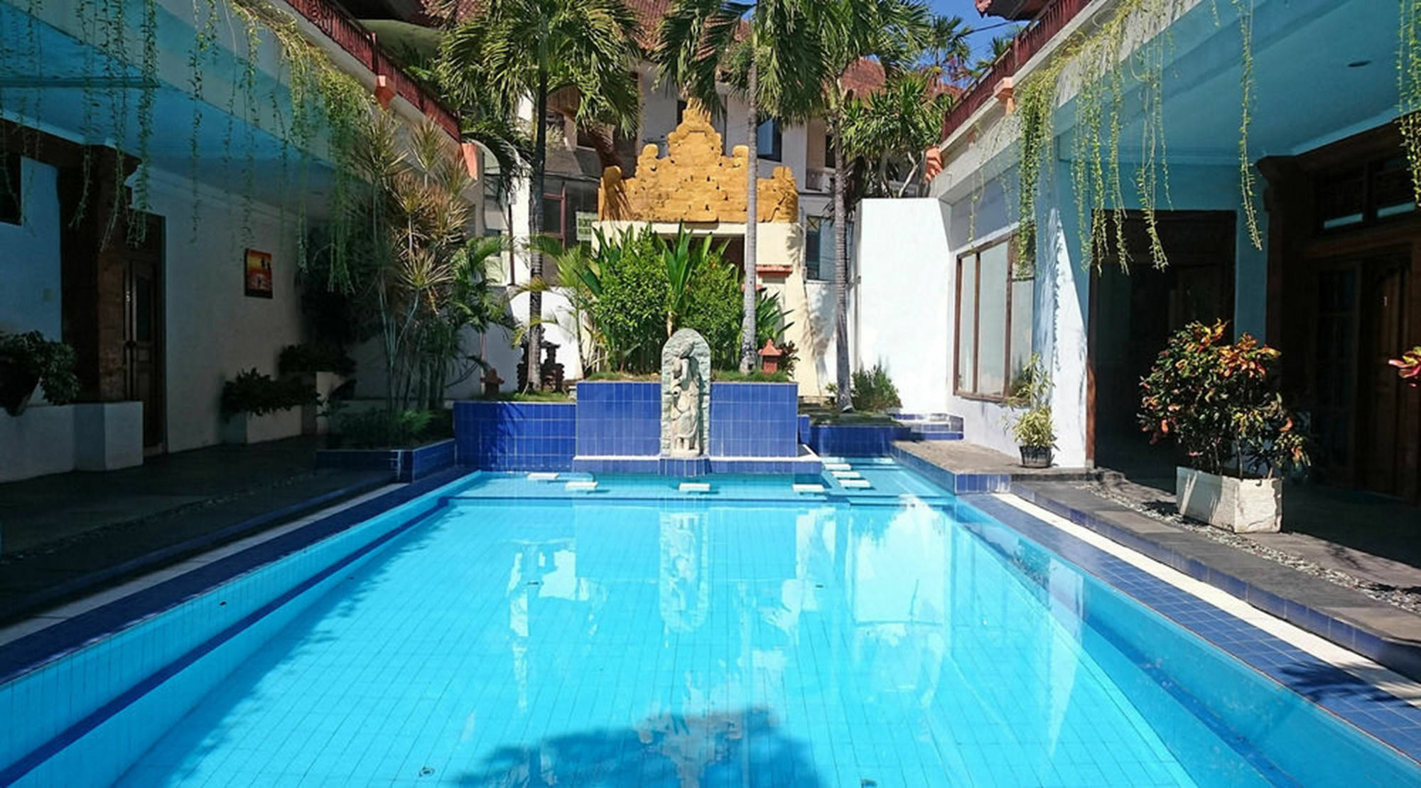 Hana Kuta Beach Hotel Exterior foto